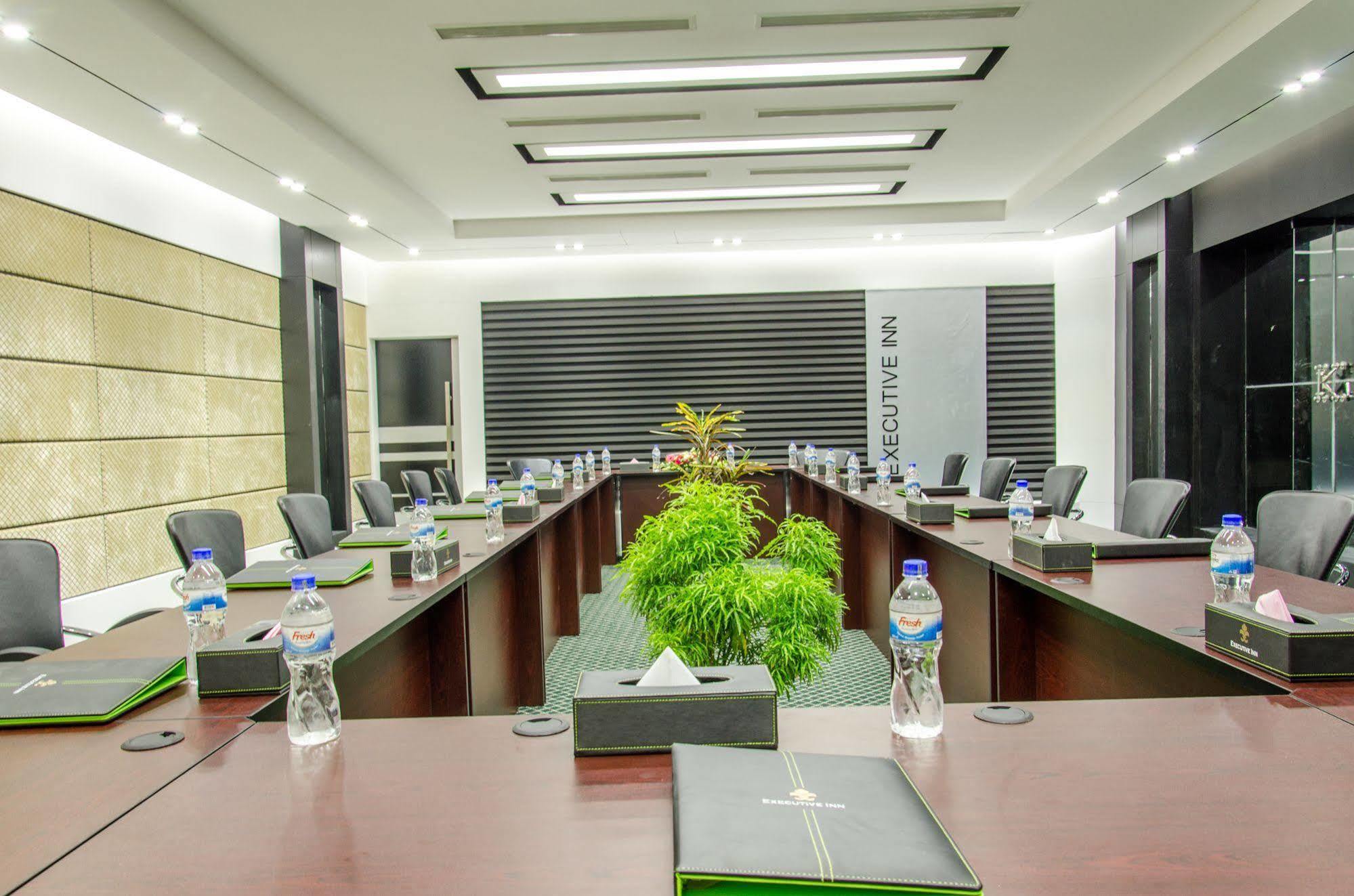 Executive Inn Ντάκα Εξωτερικό φωτογραφία